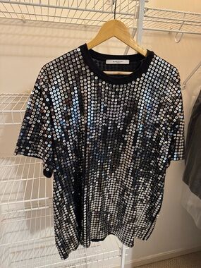 Givenchy Men Medium Black Tee with Silver Dot Sequins Crew Neck
